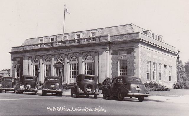 Ludington Post Office